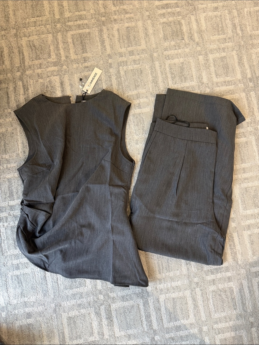 BNWT commense set! - Picture 5 of 7